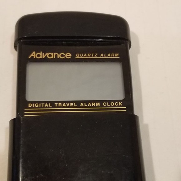 Vintage Advance sm digital alarm clock w/instruc. - Picture 5 of 7